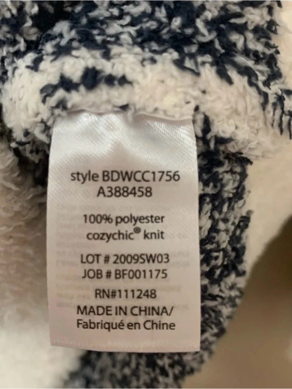 Barefoot dreams cozy chic seaside crewneck
Pullover size large - Picture 4 of 4